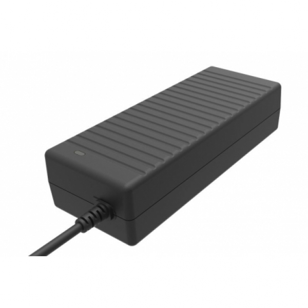Alimentatore Universale per Notebook 120W con 12 connettori, porta USB 5V1A, 100/240VAC, 9.5/24VDC